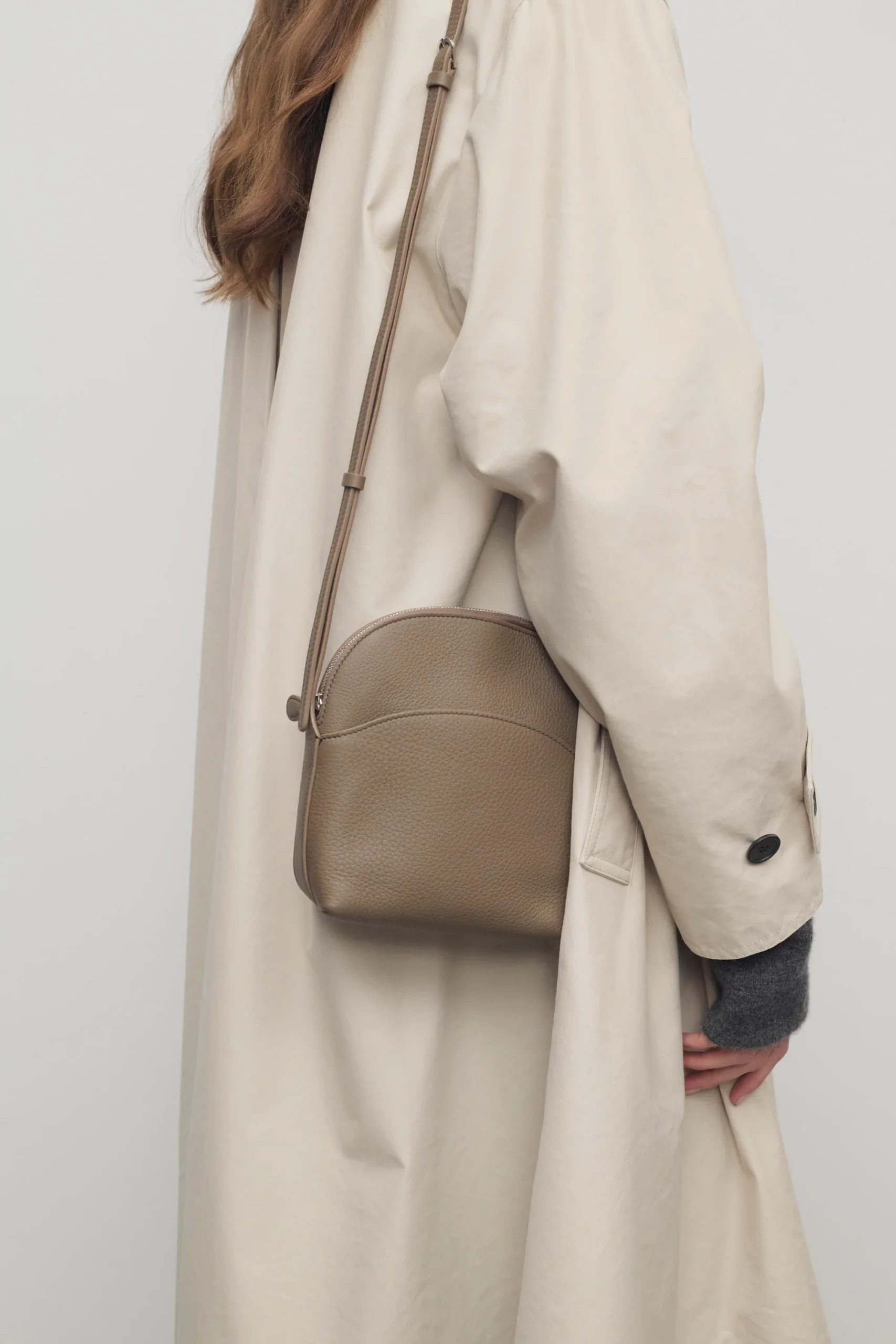 N/S Annie Crossbody Bag in Leather – Image 4