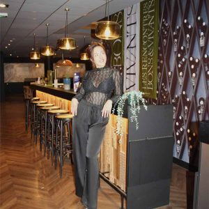 Pantalon satiné noir