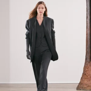 :: Fall 2020 :: Look 1